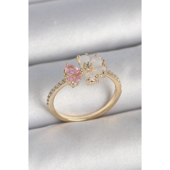 Pirinç Gold Renk Beyaz Mineli Pembe Zirkon Taşlı Çiçek Model Kadın Yüzük