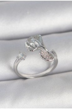 Pirinç Gümüş Renk Zirkon Taşlı Deniz Kabuğu Model Ayarlanabilir Kadın Yüzük