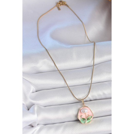 316L Çelik Gold Renk Zincir Pembe Çiçek İşlemeli İnci Detay Portre Model Kadın Kolye