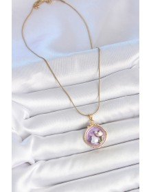 316L Çelik Gold Renk Zincir Mor Mineli İncili Çiçek İşlemeli Portre Model Kadın Kolye