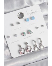 Pirinç Gümüş Renk Zirkon Taşlı Sallantı Halka Model Çiçek Detay 7 Çift Kadın Küpe Seti