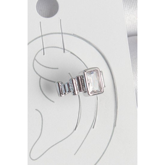 Pirinç Gümüş Renk Kare Zirkon Taşlı Kadın Kıkırdak Model Küpe