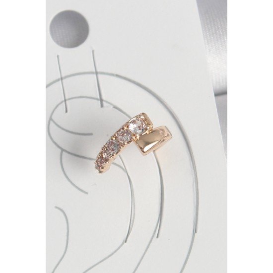 Pirinç Gold Renk Zirkon Taşlı Kadın Kıkırdak Küpe Pirinç Gold Renk Zirkon Taşlı Kadın Kıkırdak Küpe