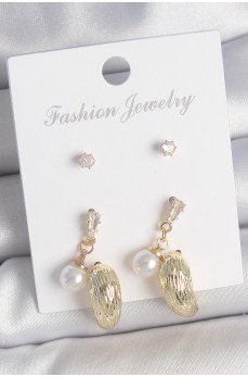 Pirinç Gold Renk Zirkon Taşlı İncili Sallantılı İşlemeli Damla Model 3 Çift Kadın Küpe Seti