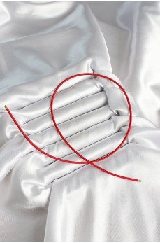 Mıknatıslı Koyu Kırmızı Renk Sarmal Kadın Bileklik Mıknatıslı Koyu Kırmızı Renk Sarmal Kadın Bileklik