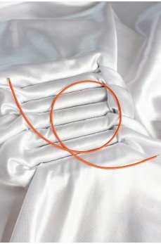 Mıknatıslı Turuncu Renk Sarmal Kadın Bileklik Mıknatıslı Turuncu Renk Sarmal Kadın Bileklik