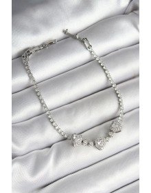 Pirinç Sıralı Kalp Figürlü Zirkon Taşlı Gümüş Renk Kadın Bileklik