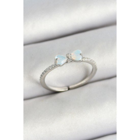 Pirinç Fiyonk Figürlü Zirkon Taşlı Gümüş Renk Ayarlanabilir Kadın Yüzük Pirinç Fiyonk Figürlü Zirkon Taşlı Gümüş Renk Ayarlanabilir Kadın Yüzük