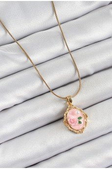 316L Çelik Zincir Pembe Sanatsal Portre İnci Detaylı Gül Figürlü Model Gold Renk Kadın Kolye 316L Çelik Zincir Pembe Sanatsal Portre İnci Detaylı Gül Figürlü Model Gold Renk Kadın Kolye