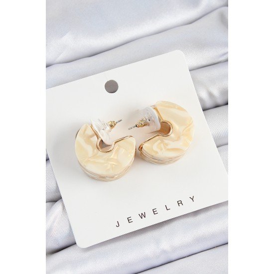 Pirinç Mermer Desenli Vintage Yarım Halka Model Gold Renk Kadın Küpe