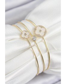 Pirinç Zirkon Taşlı Yonca Model Gold Renk Vip 3'lü Kadın Bileklik