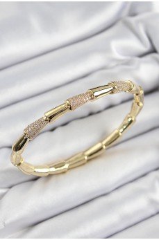 Pirinç Zirkon Taşlı Kemik Model Gold Renk Vip Kadın Bileklik Pirinç Zirkon Taşlı Kemik Model Gold Renk Vip Kadın Bileklik