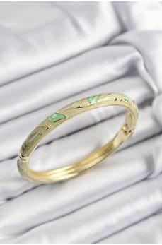 Mineli Pirinç Yeşil Yaprak Motifli Gold Renk Kadın Kelepçe