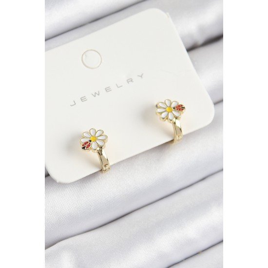 Pirinç Papatya Model Gold Renk Çocuk Küpe