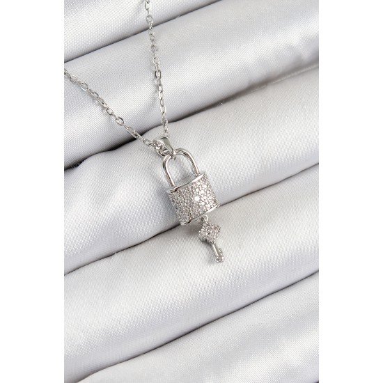 316L Çelik Zirkon Taşlı Kilit Ve Sallantılı Anahtar Model Gümüş Renk Kadın Kolye 316L Çelik Zirkon Taşlı Kilit Ve Sallantılı Anahtar Model Gümüş Renk Kadın Kolye