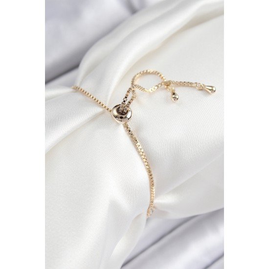 Pirinç Zirkon Taşlı X Detaylı Su Yolu Model Gold Renk Asansörlü Kadın Bileklik Pirinç Zirkon Taşlı X Detaylı Su Yolu Model Gold Renk Asansörlü Kadın Bileklik