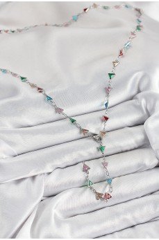Pirinç Renkli Zirkon Taşlı Üçgen Model Gümüş Renk Kadın Y Kolye