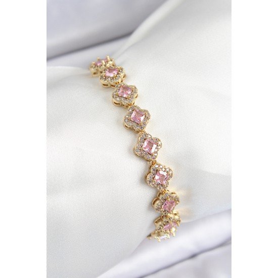 Pirinç Zirkon Taşlı Pembe Yonca Baget Model Gold Renk VIP Seri Kadın Bileklik