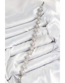 Pirinç Zirkon Taşlı Yonca Baget Model Gümüş Renk VIP Seri Kadın Bileklik