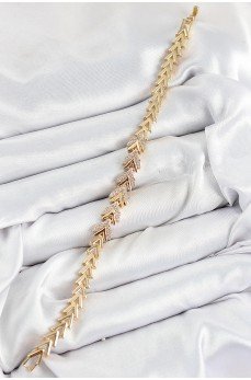 Pirinç Zirkon Taşlı Sıralı Ok Model Gold Renk Kadın Bileklik Pirinç Zirkon Taşlı Sıralı Ok Model Gold Renk Kadın Bileklik