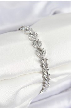 Pirinç Zirkon Taşlı Sıralı Ok Model Gümüş Renk Kadın Bileklik