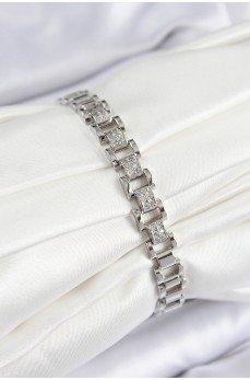 Pirinç Zirkon Taşlı Parçalı Model Gümüş Renk Kadın Bileklik