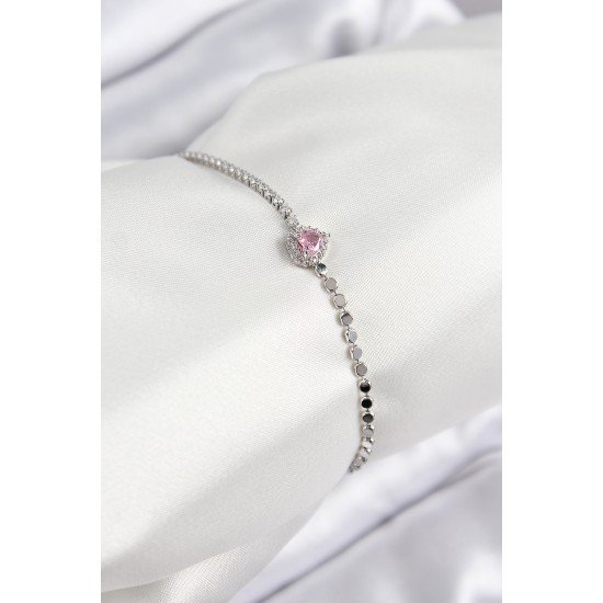 Pirinç Zirkon Taşlı Kalp Model Ezme Zincir Gümüş Renk Kadın Bileklik