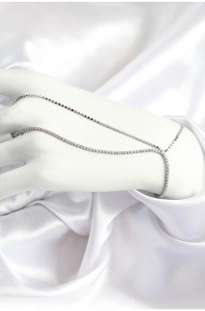 Pirinç Zirkon Taşlı Ezme Zincir Model Gümüş Renk Kadın Şahmeran