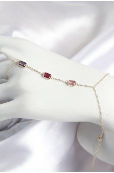 Pirinç Renkli Zirkon Taşlı Dikdörtgen Model Gold Renk Kadın Şahmeran