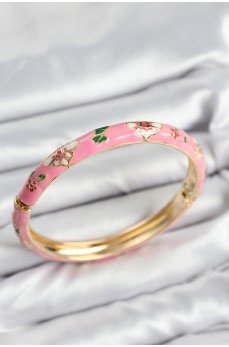 Mineli Pirinç Pembe Çiçek Motifli Gold Kadın Kelepçe Mineli Pirinç Pembe Çiçek Motifli Gold Kadın Kelepçe