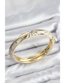 Mineli Pirinç Zirkon Taşlı Bej Desen Motifli Gold Kadın Kelepçe