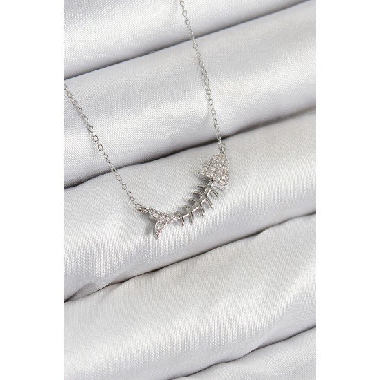 Pirinç Zirkon Taşlı Balık Kılçığı Model Gümüş Renk Kadın Kolye Pirinç Zirkon Taşlı Balık Kılçığı Model Gümüş Renk Kadın Kolye