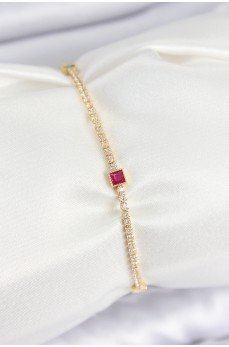 Pirinç Zirkon Taşlı Kare Model Gold Renk Kadın Bilekilk