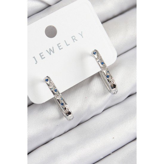 Pirinç Zirkon Taşlı Çiçek Desenli Model Gümüş Renk Kadın Küpe