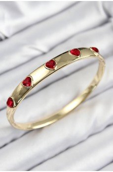Pirinç Zirkon Taşlı Kırmızı Kalp Model Gold Renk Kadın Kelepçe Pirinç Zirkon Taşlı Kırmızı Kalp Model Gold Renk Kadın Kelepçe