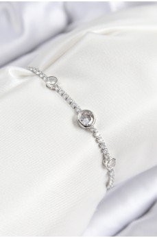 Pirinç Zirkon Taşlı Daire Model Gümüş Renk Asansörlü Kadın Bileklik