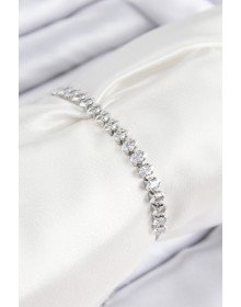 Pirinç Zirkon Taşlı Damla Model Gümüş Renk Asansörlü Kadın Bileklik