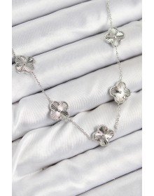 Pirinç VIP Yonca Model Gümüş Renk Kadın Kolye