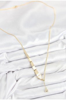 Pirinç Yılan Model Gold Renk Asansörlü Kadın Kolye