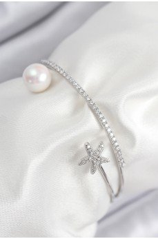 Pirinç Zirkon Taşlı Yıldız Ve İnci Model Gümüş Renk Kadın Bileklik