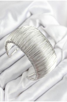 Pirinç Tel Sarma Model Gümüş Renk Kadın Bileklilk Pirinç Tel Sarma Model Gümüş Renk Kadın Bileklilk