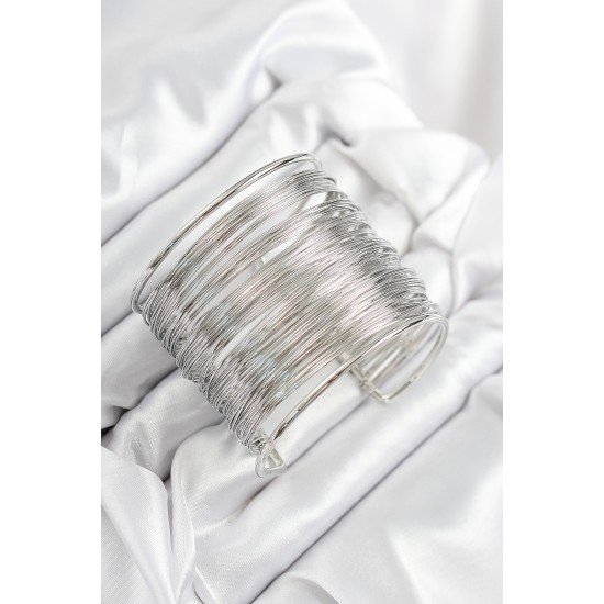 Pirinç Tel Sarma Model Gümüş Renk Kadın Bileklilk Pirinç Tel Sarma Model Gümüş Renk Kadın Bileklilk