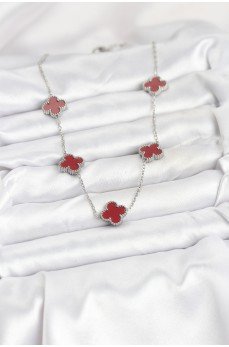 316L Çelik Zincir Gümüş Renk Bordo Renk Yonca Kadın Kolye 316L Çelik Zincir Gümüş Renk Bordo Renk Yonca Kadın Kolye