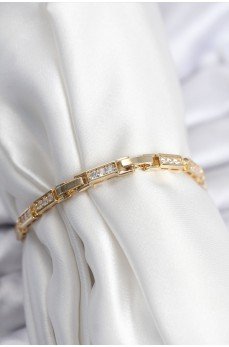 Pirinç VIP Seri Gold Renk Parçalı Model Kadın Bileklik Pirinç VIP Seri Gold Renk Parçalı Model Kadın Bileklik