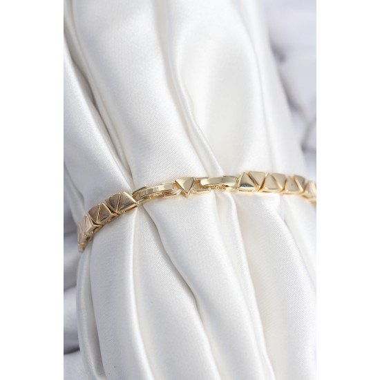 Pirinç VIP Seri Gold Renk Sıralı Üçgen Model Kadın Bileklik Pirinç VIP Seri Gold Renk Sıralı Üçgen Model Kadın Bileklik