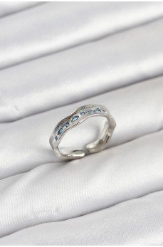 Pirinç Gümüş Renk Zirkon Taşlı Vintage Kadın Yüzük Pirinç Gümüş Renk Zirkon Taşlı Vintage Kadın Yüzük