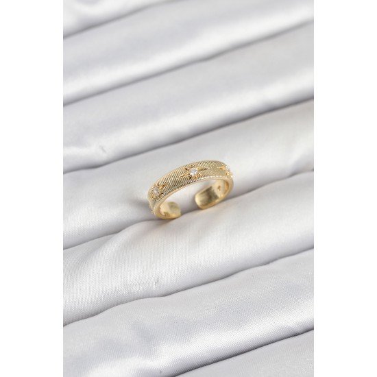 Pirinç Gold Renk Zirkon Taşlı Kutup Yıldızı Model Kadın Yüzük