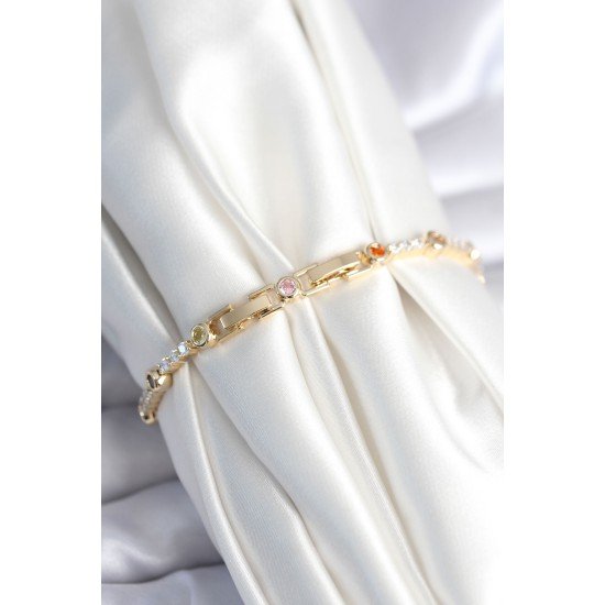 Pirinç Gold Renk Zirkon Taşlı Kadın Bileklik Pirinç Gold Renk Zirkon Taşlı Kadın Bileklik