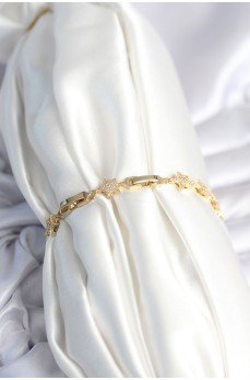 Pirinç Gold Renk Yıldız Model Kadın Bileklik