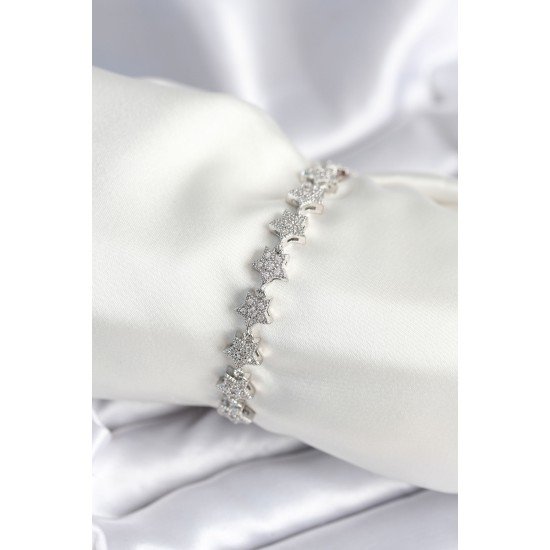 Pirinç Gümüş Renk Yıldız Model Kadın Bileklik Pirinç Gümüş Renk Yıldız Model Kadın Bileklik